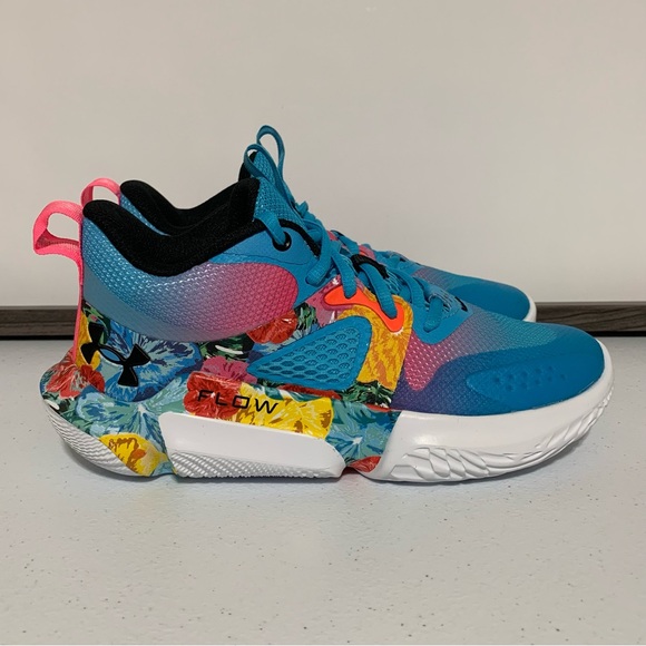 Under Armour Shoes - Under Armour Flow Breakthru 3 ‘Floral’ Basketball Shoes-Size 6 Women’s/4.5 Men’s